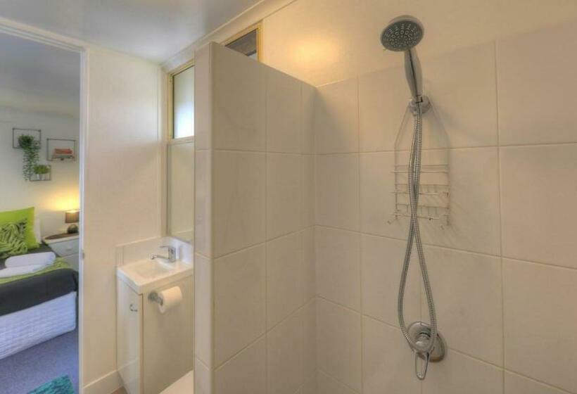 ویلای استاندارد با چشمانداز باغ, Maroochy River Bungalows