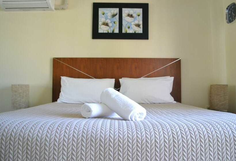Вилла 1 Спальня, Hinchinbrook Resorts
