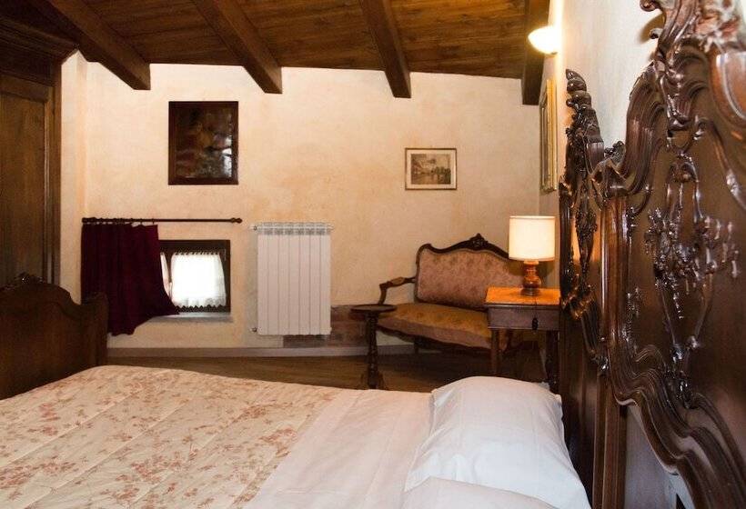 غرفة قياسية ثلاثية, Casa Del Grande Vecchio