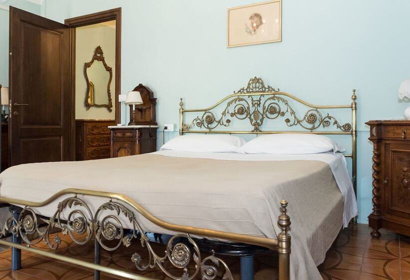 غرفة قياسية رباعية, Casa Del Grande Vecchio