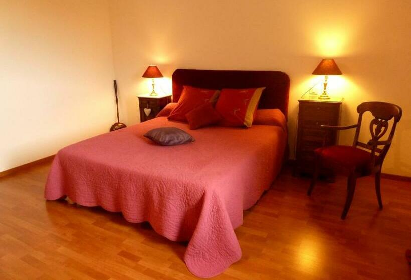 Номер Стандарт Вид на Сад, Domaine Joseph Lafarge Wine Resort B&b