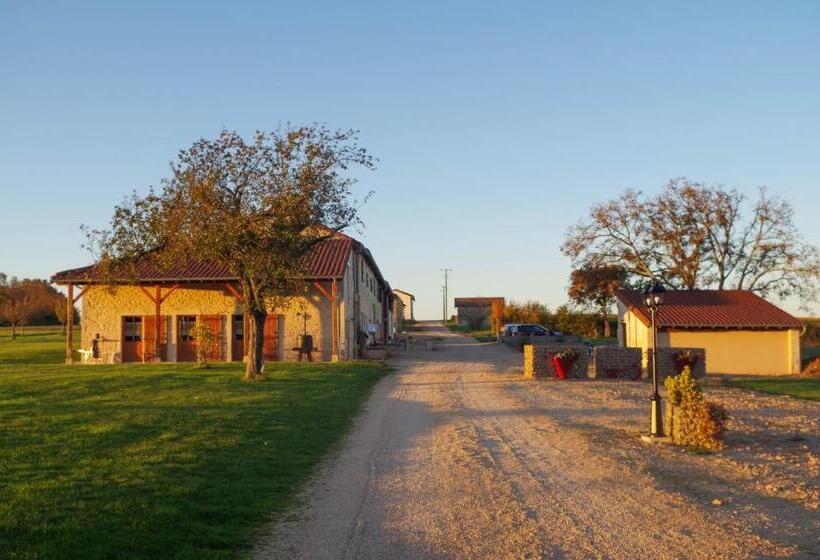 Номер Стандарт Вид на Сад, Domaine Joseph Lafarge Wine Resort B&b