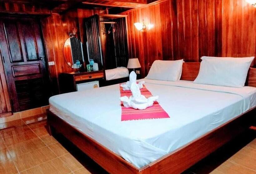 Номер Стандарт, Phone Praseuth Guesthouse