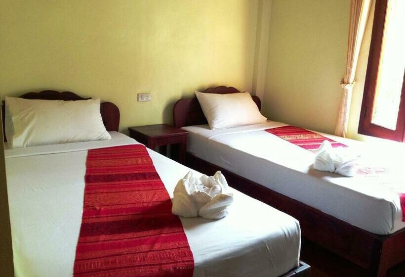 Номер Стандарт, Phone Praseuth Guesthouse