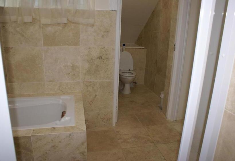 海景标准间带阳台, The Pink Lodge On The Beach