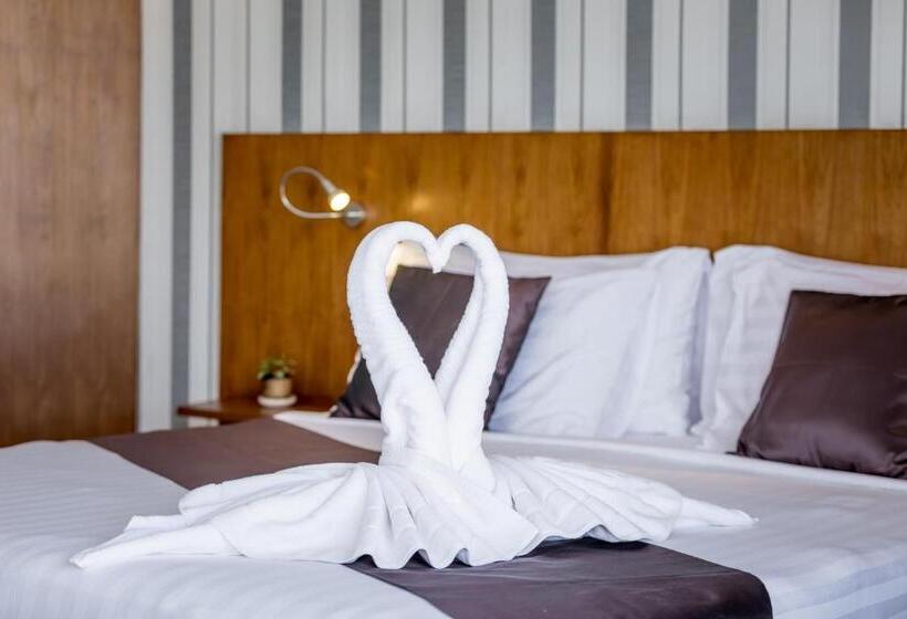 חדר דלוקס, Beluga Boutique