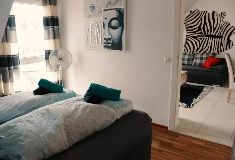 バルコニー付き１ベッドルームアパートメント, Vienna Airport Residences