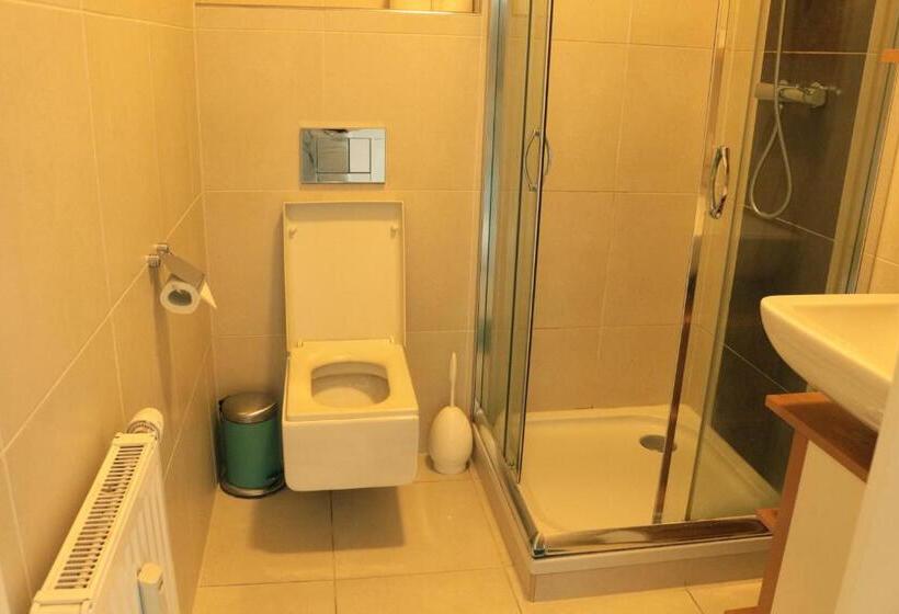 דירת חדר נוף לגינה, Vienna Airport Residences