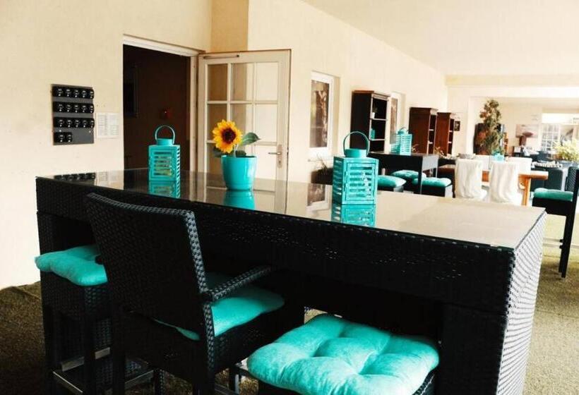 דירה בת חדר שינה 1 עם מרפסת, Vienna Airport Residences