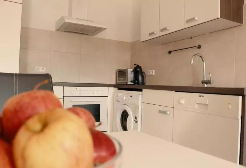 庭の見える１ベッドルームアパートメント, Vienna Airport Residences