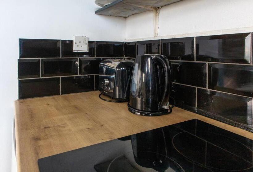 수피리어 룸, Penkerris