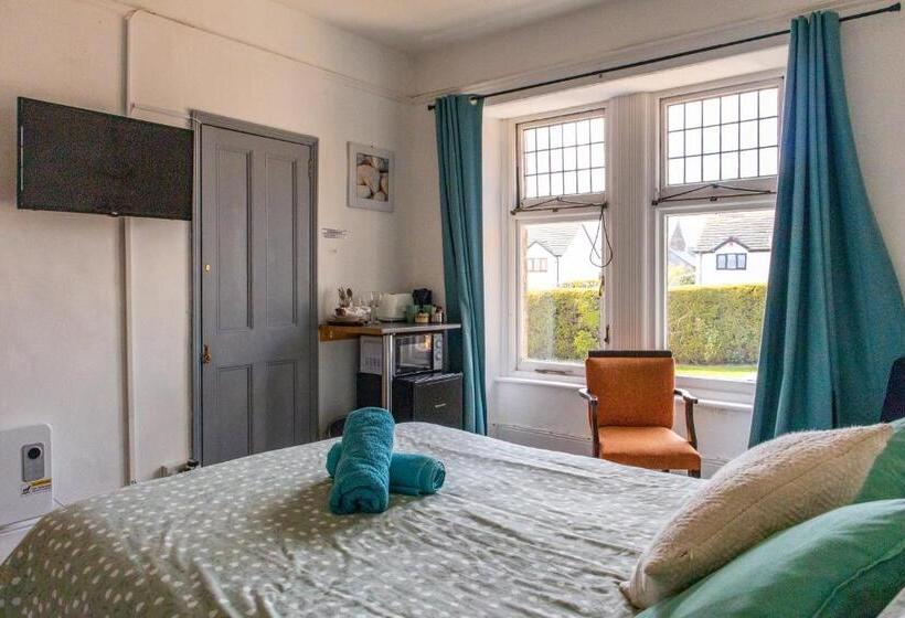 이코노미 룸, Penkerris