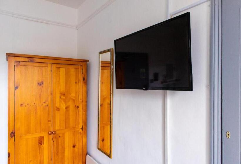 이코노미 룸, Penkerris