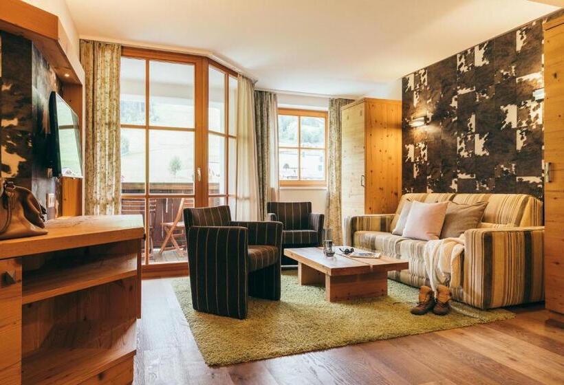 Апартаменты 1 Спальня Вид на Бассейн, Boutique Hotel Das Rivus