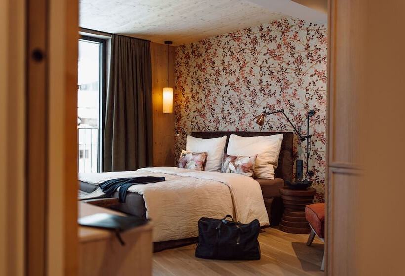 Полулюкс Вид на Горы, Boutique Hotel Das Rivus