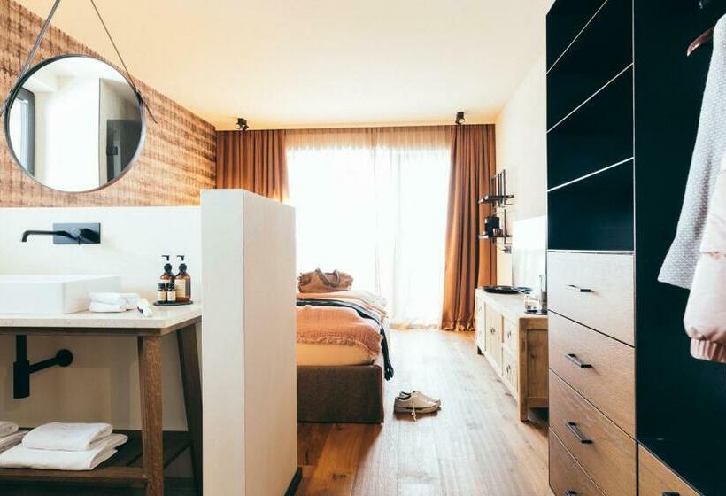 Номер Deluxe с Балконом, Boutique Hotel Das Rivus