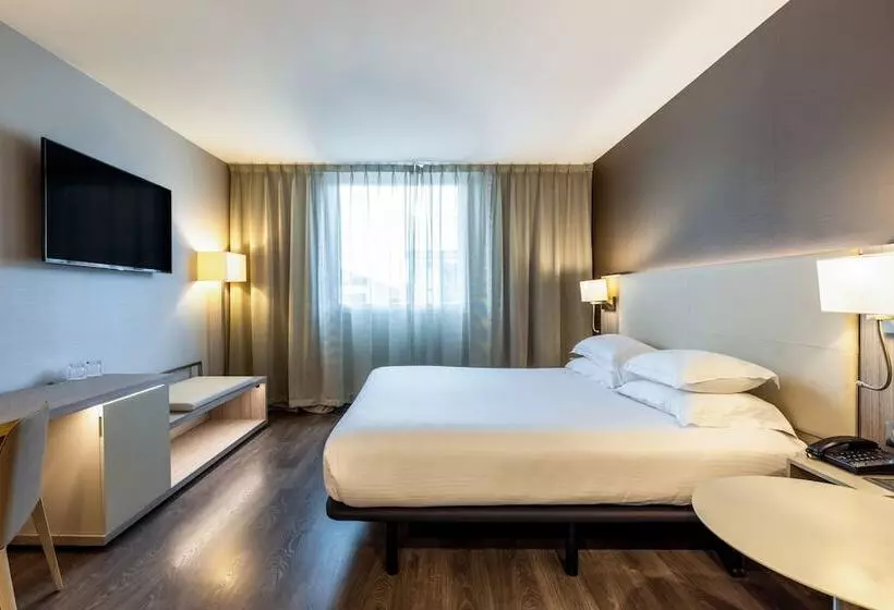 ダブルベッドのクラシックルーム, Ac Hotel By Marriott Marseille Prado Vélodrome