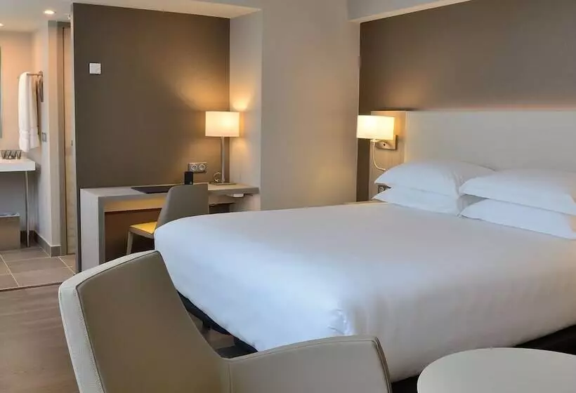 ファミリールーム, Ac Hotel By Marriott Marseille Prado Vélodrome