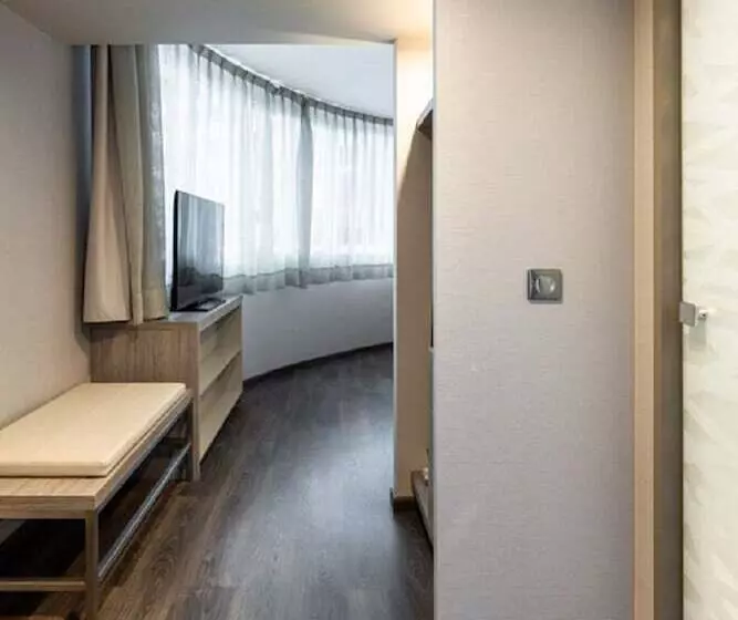 ダブルベッドのクラシックルーム, Ac Hotel By Marriott Marseille Prado Vélodrome