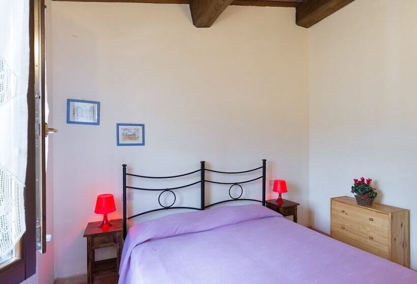 בקתת חדר, Agriturismo Le Fontanacce