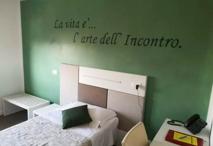 スタンダードシングルルーム, Albergo Zoello Je Suis
