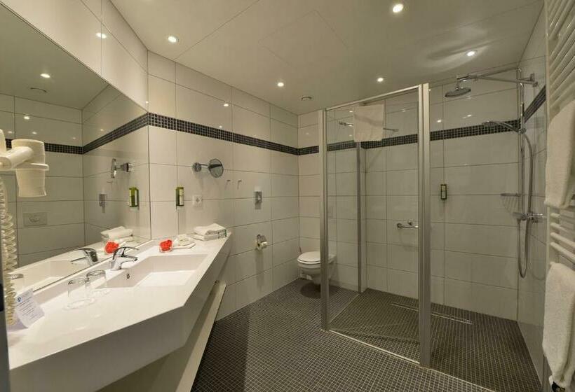 标准间带阳台, Aribo