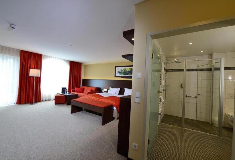 标准间带露台, Aribo