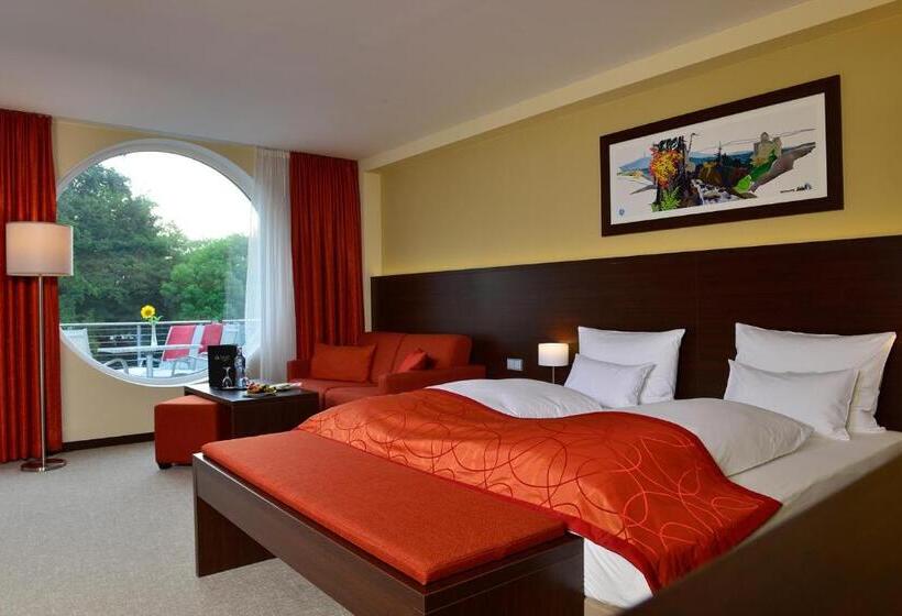 标准间带露台, Aribo