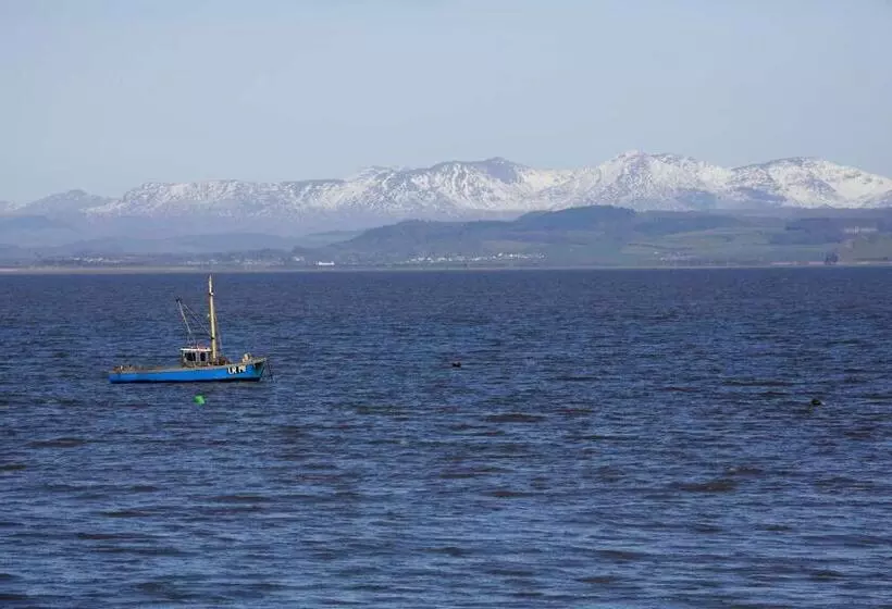オーシャンビュースーペリアールーム, Best Western Lancaster Morecambe Lothersdale