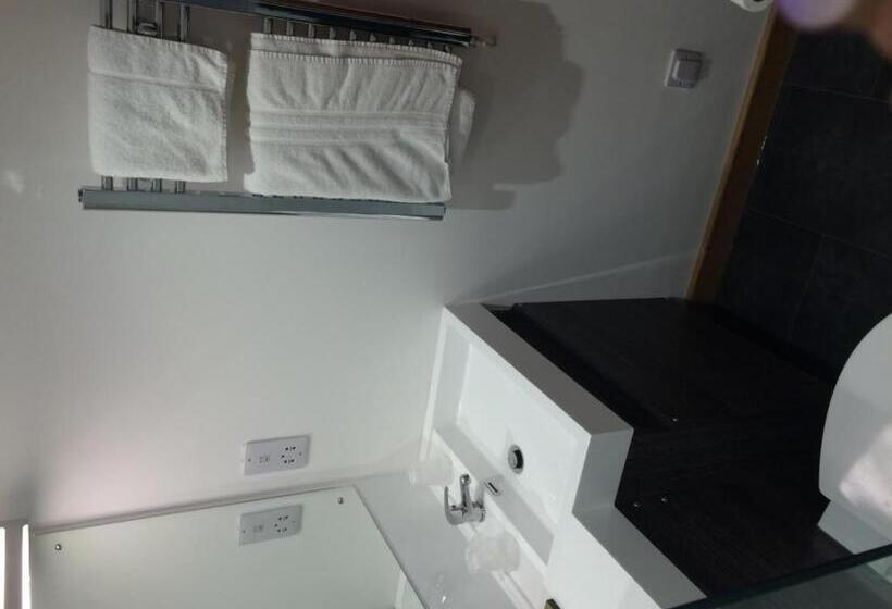 Номер Superior Вид на Море, Best Western Lancaster Morecambe Lothersdale