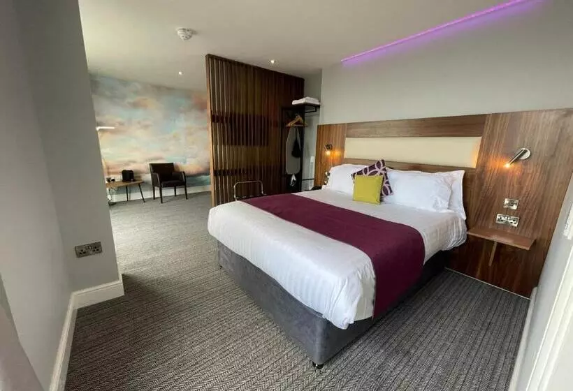 キングサイズベッドのスイートルーム, Best Western Lancaster Morecambe Lothersdale