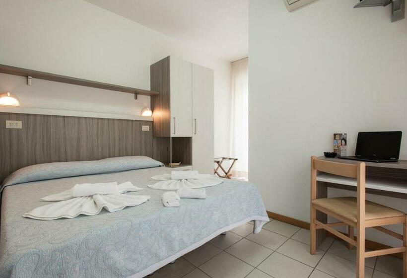 スタンダードルーム, Consul Family