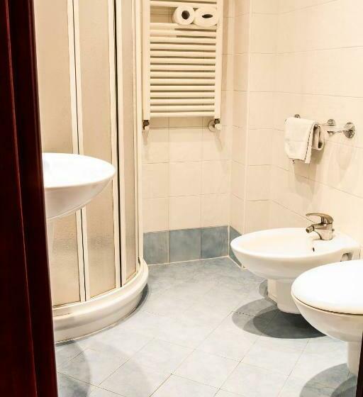 スタンダードルーム, Consul Family