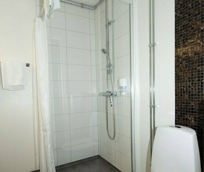 スタンダードシングルルーム, Emma