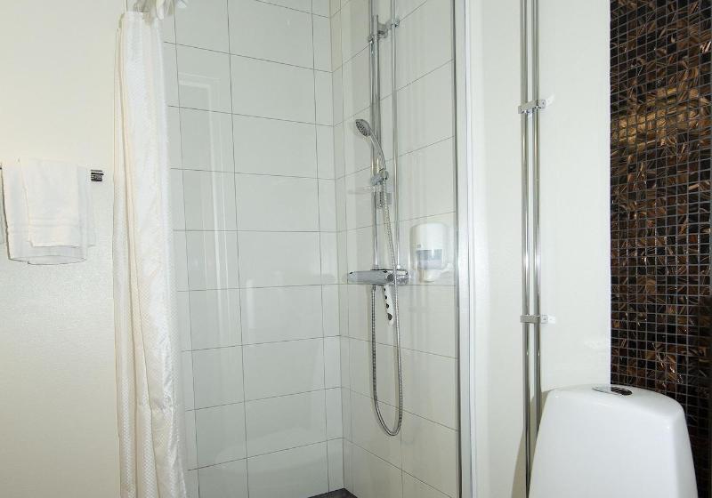 スタンダードシングルルーム, Emma