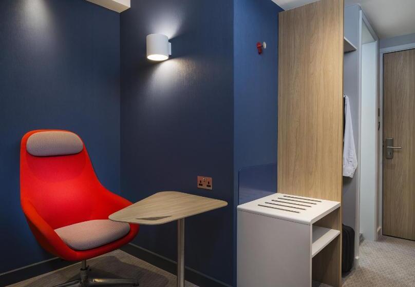 适合残疾人使用的标准间, Holiday Inn Express St. Albans M25, Jct.22