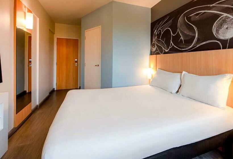 Apartamento 1 Dormitório, Ibis Guaratingueta Aparecida   Circuito Da Fé
