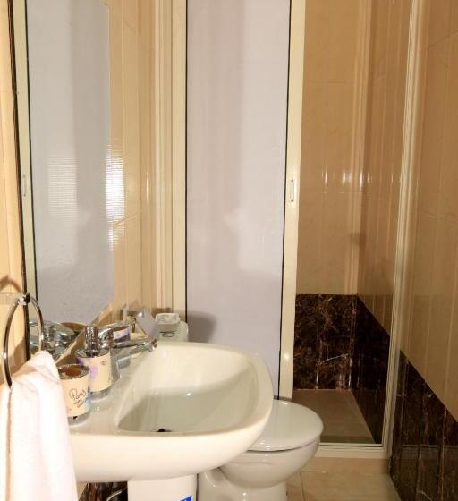 Superior Oda, Ichbilia فندق اشبيلية