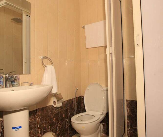 Superior Oda, Ichbilia فندق اشبيلية