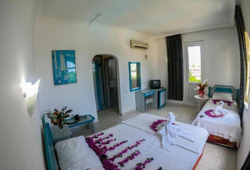 غرفة قياسية ثلاثية, Marin   All Inclusive