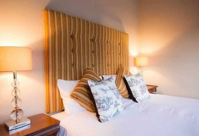 수피리어 룸, Ox Hotel, Bar, & Grill