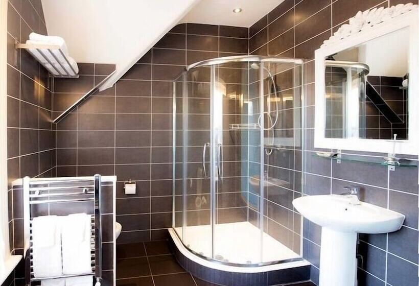 수피리어 룸, Ox Hotel, Bar, & Grill