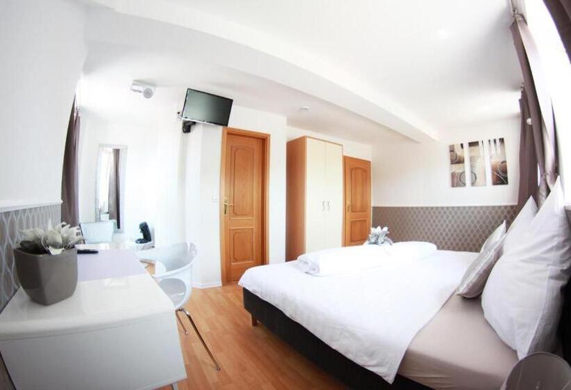 Номер Комфорт, Pension Zur Sonne 24/7