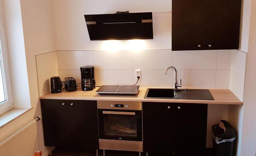 Апартаменты 2 Спальни, Pension Zur Sonne 24/7