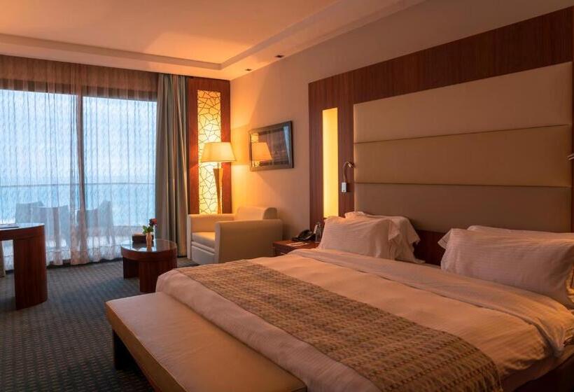 キングサイズベッドのスイートルーム, Royal Tulip Skikda