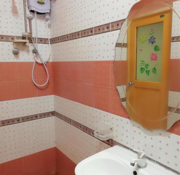 豪华家庭房间, Sunshine Hotel & Hall