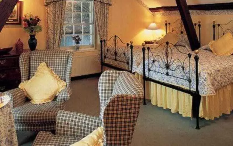 クラシックルーム, The Bull And Townhouse, Beaumaris  The Inn Collection Group