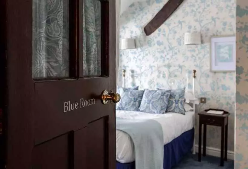 スタンダードルーム, The Bull And Townhouse, Beaumaris  The Inn Collection Group