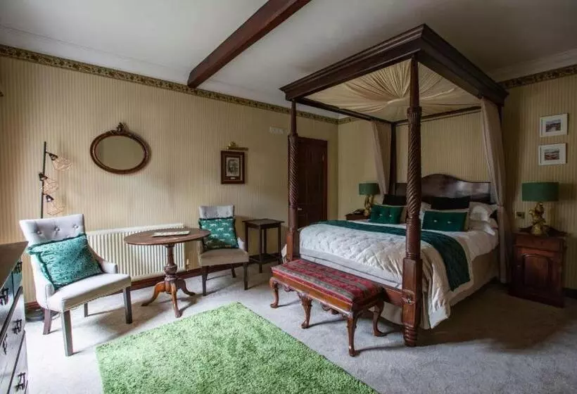 スーペリアールーム, The Bull And Townhouse, Beaumaris  The Inn Collection Group