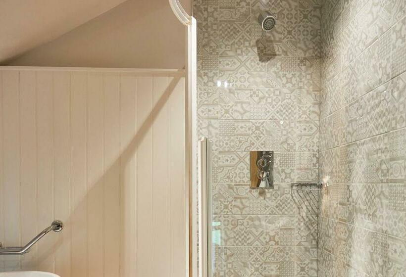 חדר סטנדרט, The Lister Arms